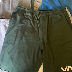 5 PAIRS RVCA ATHLETIC SHORTS XL